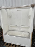 60in Bone LH Skirted Tub/Shower Surround