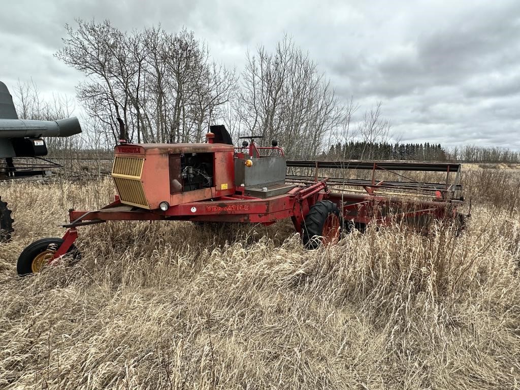 OFFSITE PATHLOW: Versatile 400 Swather