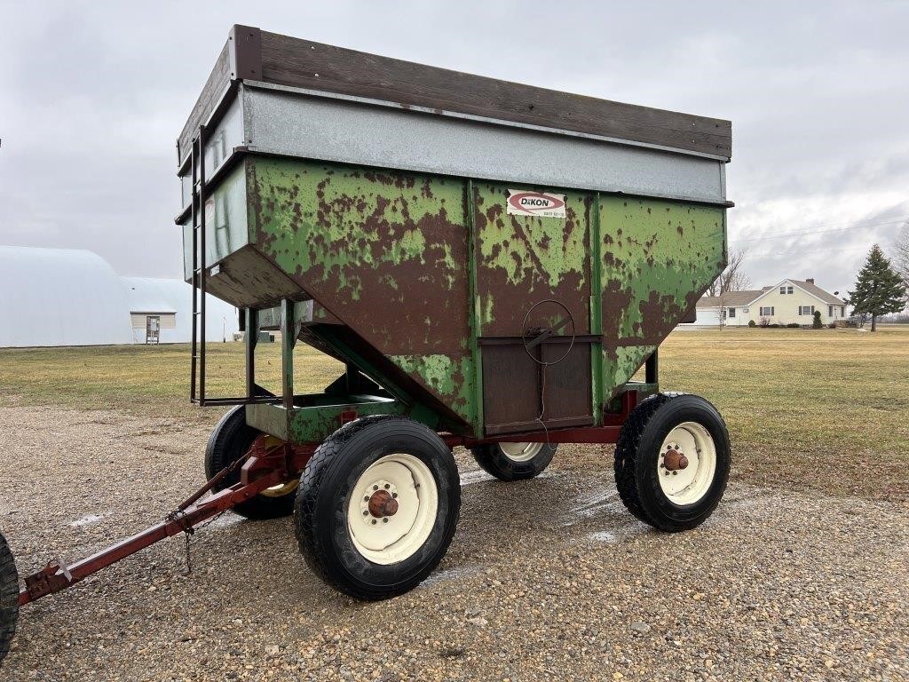 Dakon 300Bu Gravity Wagon