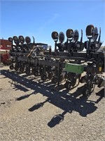 B&H side dresser cultivator w/raven 660 monitor