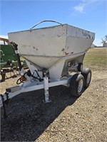 Tyler 1 1/2 ton tandem axle fertilizer spreader