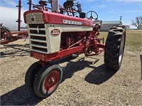 Farmall 560 gas tractor narrow front 2 point