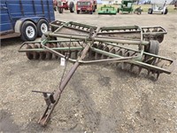 John Deere 12' disc