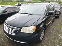 2011 CHRYSLER TOWN & COUNTRY