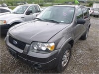 2005 FORD ESCAPE