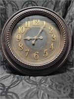 20" Beaded Rim Wall Clock