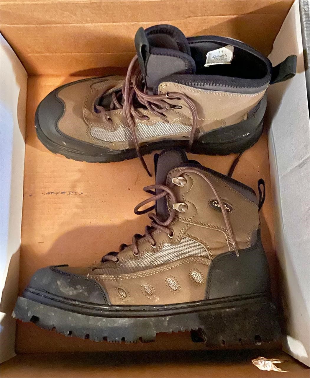 Cabela's hiking boots Men's Size 11