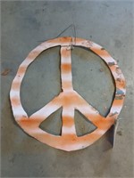Metal peace sign 18 in