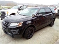 (T) 2016 Ford Explorer police int