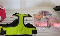 PET HARNESS, WATER SHOES SZ6