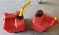 2 GAS CANS, CHILDS FOLDING CHAIR