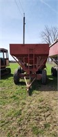 400 bu v box wagon on truck tires