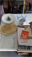 Burvelle cake pan & other kitchen items