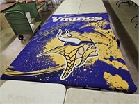 Minnesota Vikings NFL Football Throw Blanket
