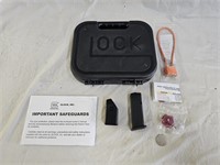Glock 9mm Postol Clip, Case and Locks