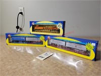 3 athearn minature toy trains all one money