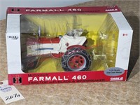 ERtl FArmall 460 Tractor w/blade and windbreaker