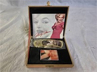 Marilyn Monroe Pocket Knife and Lighter Set