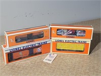 4 Lionel Cars - 6464 GN Boxcar, 3650 Searchlight