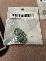 Beautiful Pair of Earrings NEW