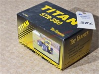 Ertl Toy Farmer Titan STR-360 1/32 in Orig Box