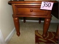 WOODEN END TABLE WITH DRAWER