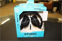 2- Jlab studio headphones (display)