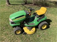 John Deere LA115 Lawn Tractor 42" deck 393 hours