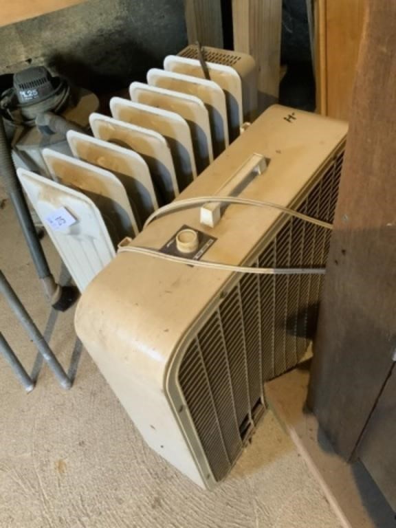 20" Box Fan/ Oil Space Heater
