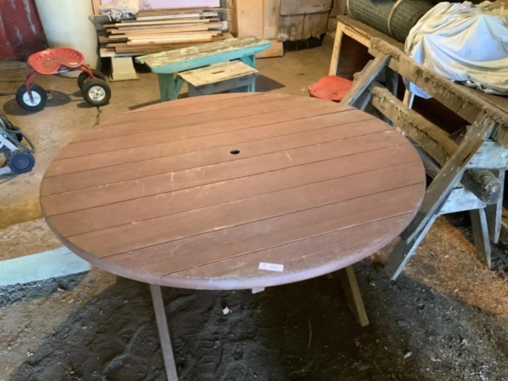 Redwood 60" Round Picnic Table w/Wheels