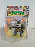 Teenage Mutant Ninja Turtles Pizza Tossin Figure