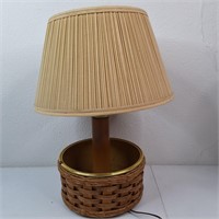 20 INCH MAGIC PLANTERN LAMP