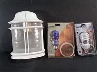 Outdoor Light W/ 2 Spiral Bulbs