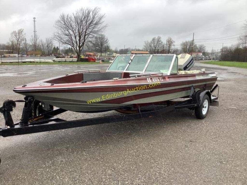 1985 ASTROGLASS 17V 17'6" FISHING BOAT