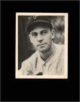 1939 Play Ball #33 Del Young VG-EX to EX+