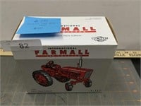 Ertl IH Farmall 140, 1995 Farm Show Ed, 1/16
