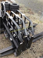 (1) NEW 48" KIVEL 3500#PALLET FORK ATTACHMENT