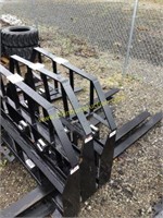 (1) NEW 48" KIVEL 3500#PALLET FORK ATTACHMENT