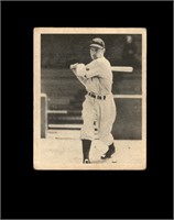 1939 Play Ball #52 Tommy Heinrich RC VG-EX to EX+