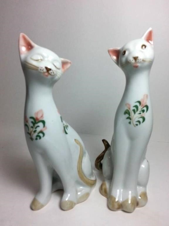ANDREA by SADEK Pair Cat Figurines White
