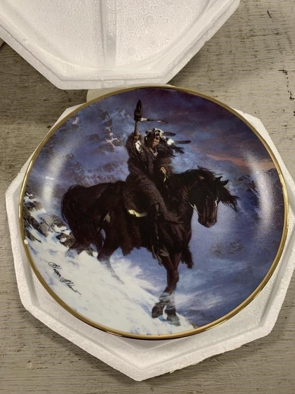 (6) The Hamilton Collection Plates