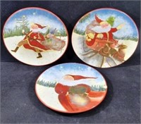 3 Susan Winget Christmas Enchanted Santa Plates