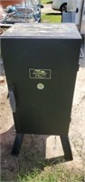 MasterBuilt Pro BBQ Smoker good condition