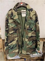 Military Type Jacket (Large)