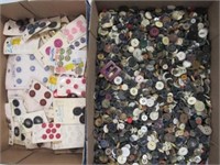 LARGE LOT OF VINTAGE BUTTONS:
