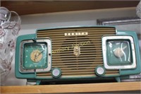 VINTAGE ZENITH ALARM CLOCK RADIO