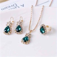 Beautiful Jewelry Set NEW