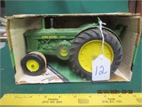 1:16 JOHN DEERE R DIESEL SERIES II- NIB