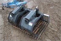 Stout Skid Steer 72-3 Double Grapple Bucket