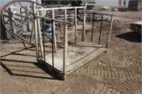 L-Shaped Pallet Rack, Approx 43" X 78"